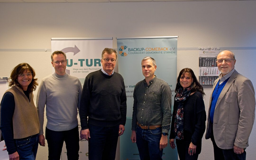 Spendobel und Rotary-Club Dortmund-Neutor informieren sich über Arbeit von U-Turn